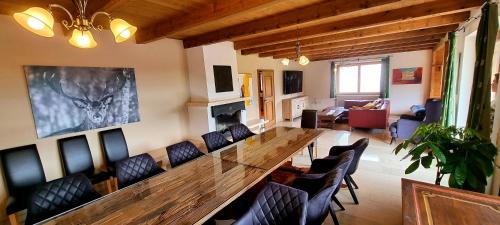 Fieberbrunn House | Discover Exclusive Villa Tirol: Pet Friendly & Family Ready