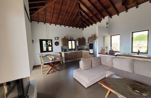 Kontomari Villa | Exclusive Villa with Breathtaking Mountain and Ocean Views