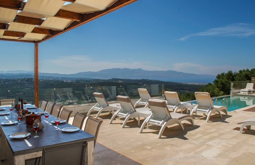 Kontomari Villa | Exclusive Villa with Breathtaking Mountain and Ocean Views