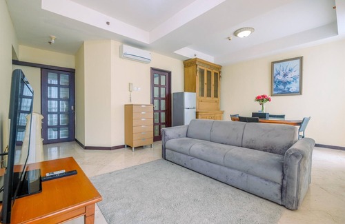 East Kuningan Apartment | Stylish City View 3BR Apartment at Bellagio Residence
