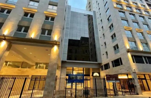 Buenos Aires Central Business District Apartment | Exclusivo Apartment in Iconic Neighborhood with Pool Access