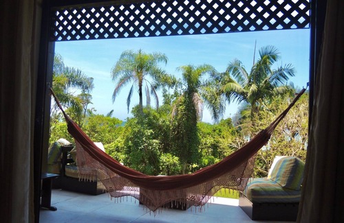 Ilhota House | Oceanfront Escape at Praia Grossa - Perfect for Families