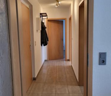 Hohenmoelsen Apartment | Family-Friendly Retreat at Exclusivwohnung Hohenmölsen