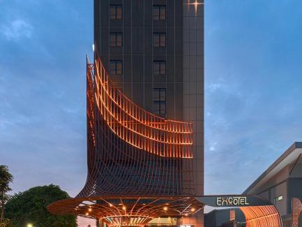 Surabaya Hotel | EXCOTEL Design Hotel Surabaya