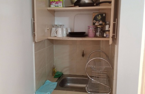 Mbotela Apartment | Cozy Studio Apartment in South B, Near JKIA & CBD