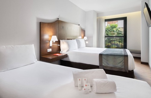 San Juan Hotel | Comfortable Stay at Exe Agora Caceres - 4 Star Hotel