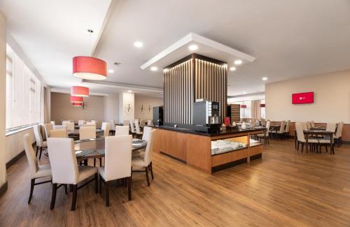 Braganca Hotel | Exquisite Exe São Lázaro: Oceanfront Retreat with Spa
