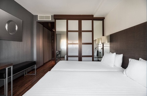Zizur Mayor Hotel | Discover EXE Zizur Pamplona: 4-Star Comfort Awaits