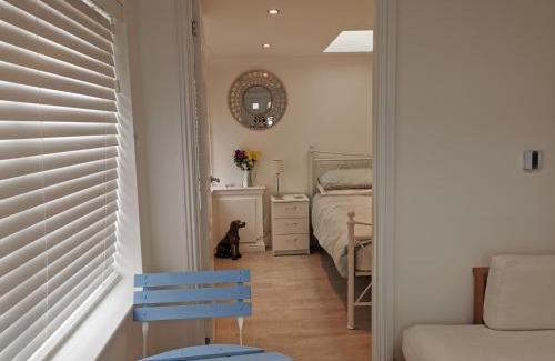 Pitcorthie Apartment | Highly Rated Executive Annex - Dunfermline Awaits You
