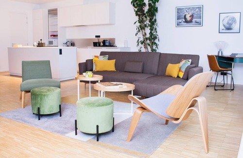 Saint-Josse-ten-Noode Apartment | Top-Rated Executive Serviced Residence with Parking & More