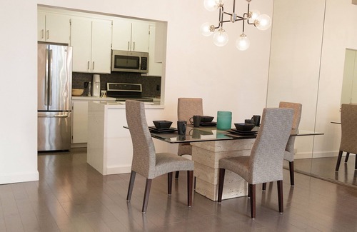 Telegraph Hill Condo | Executive Condo with Beautiful Wraparound Garden & Great Amenities