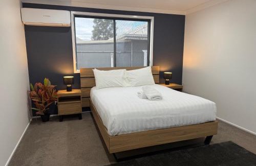 Denman Villa | Executive Denman Home