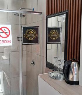 Nkowankowa House | Comfortable Stay at Executive Galaxy Guest House Nkowankowa