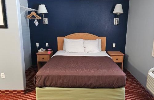 Naples Hotel | Pet-Friendly Executive Inn & Suites Extended Stay in Vernal