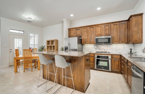 Legacy Park House | Family-Friendly Stay at Executive Living in Plano, TX