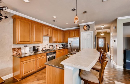 Las Colinas House | Executive Luxury Comfort with lots of amenities