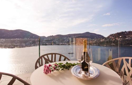 Como Apartment | Upscale Executive Penthouse Como Condo - Guest Rated 10/10