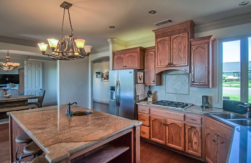 Redding House | Executive Retreat Home: Family-Friendly with Hot Tub Access