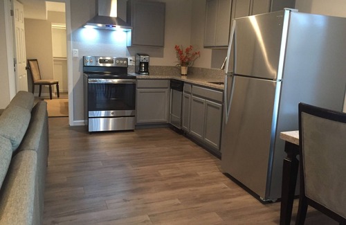 Thornton Apartment | Executive Suite with Kitchen & Breakfast - Rated 9.6/10