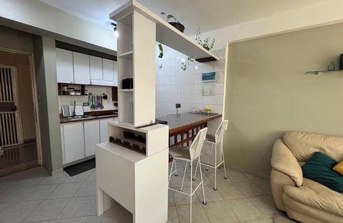 Naguanagua Apartment | Gastronomic District Executive Suite with Pool & Spa Access