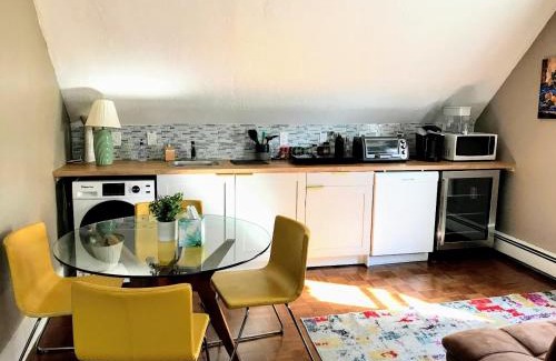 Lower Allston Apartment | Elegant Executive Suite Loft near Harvard Allston Campus