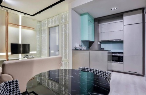 Malaysian Police Training Centre Apartment | Executive Suite with Garden View and Breakfast Included