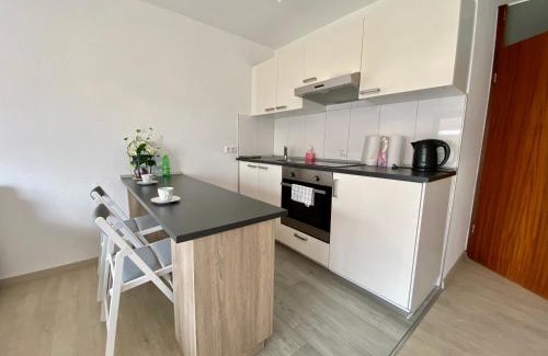 Boeblingen Apartment | Modern Apartment with Balcony and High Guest Rating 8.8