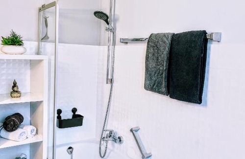 Marl Apartment | Exclusive Stay in Lemförde Near Dümmer See - Kid-Friendly