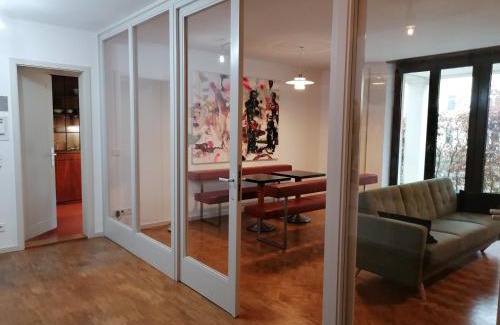 Meiningen Apartment | Exclusive Vacation Apartment Near Theater in Architect Villa