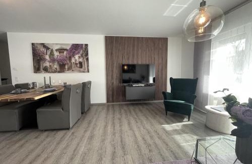 Losheim am See Apartment | Central Apartment with Large Balcony - 4-Star, Guest Rated 9.4