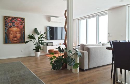 Linda-a-Velha Apartment | Exotic Fusion Double Suite with Garden - 4-Star Rated Bliss