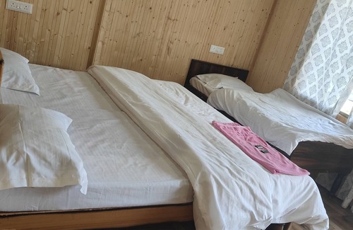 Narainkoti Hotel | Exotic Mount View