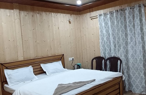 Narainkoti Hotel | Exotic Mount View
