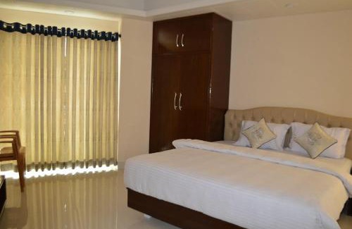 Cox's Bazar Hotel | Oceanfront Exotica Sampan: Family-Friendly Getaway