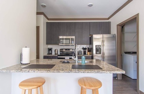 Middletown Apartment | Modern 1BR Suite with Pool, Pet-Friendly & Gym Access