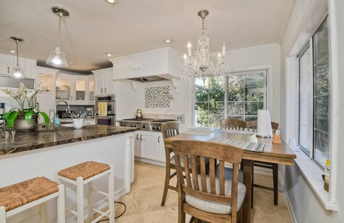 Vista House | Spacious Private House with Pool & Ocean Views, Sleeps 20