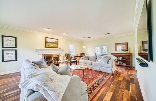 Texarkana House | Spacious Texarkana Home with Yard & Spa Near Golf