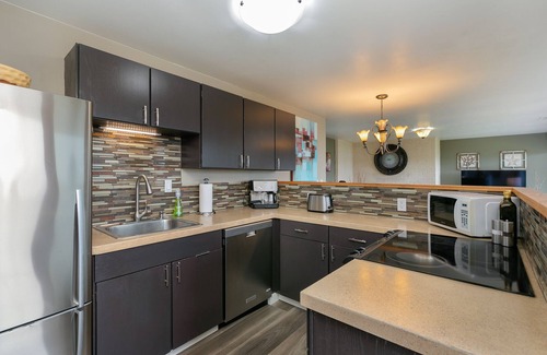 North Beach/Blue Ridge Apartment | Unmatched Puget Sound Views Near Ballard with Breakfast