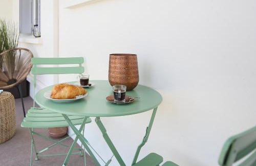 Bascule - Oratoire Apartment | Comfortable Retreat at Le Bohème Zen Near Airbus