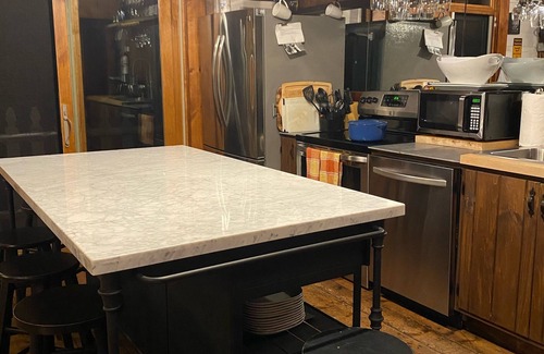 Bennington Other | Unique Cozy Barn Retreat Near Downtown Bennington