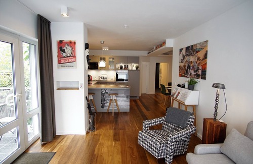 Niederschoenhausen Apartment | Discover Modern Comfort in Berlin – Top Guest Rated Stay