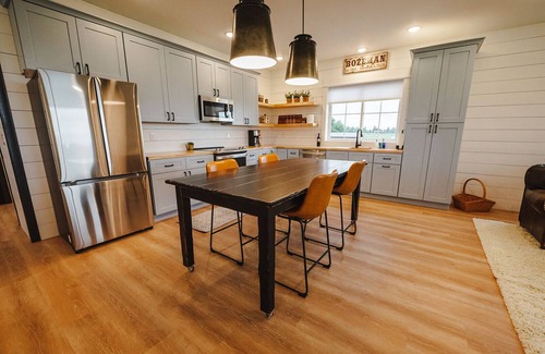 Bozeman House | Unique Custom Barn Retreat in Bozeman, MT - Family Friendly