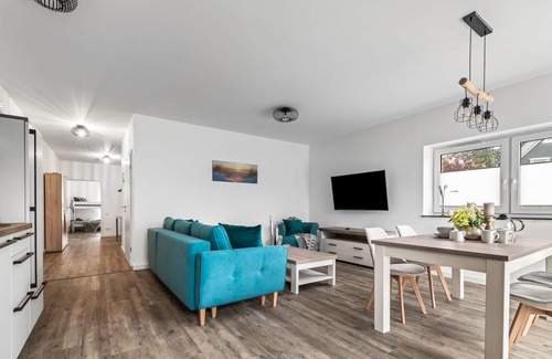 Daenschendorf Apartment | Salzbrise Fehmarn: Bright Oceanfront Escape with Spa & Pool