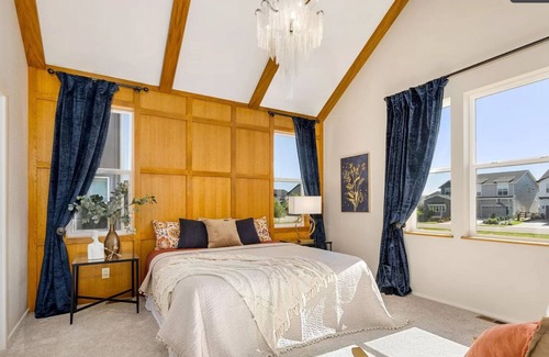 Fort Collins House | Experience Elegance in Timnath