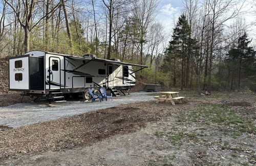 Carterville RV Rental | Indulge in Glamping with Private Hot Tub and Lake Access