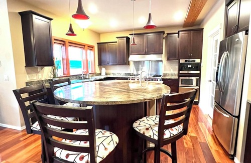 Mount Vernon House | Experience Lake Living with a Private Playground at Your Doorstep!