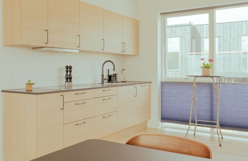 Torshavn Apartment | Indulge in Scenic Views at Our 4-Star Hotel Retreat