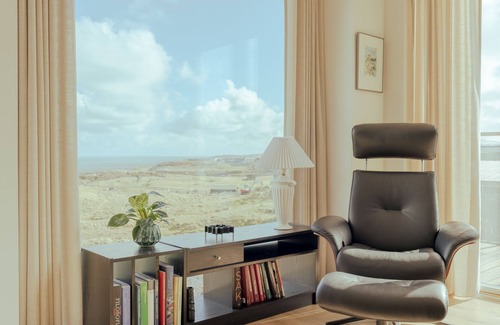 Torshavn Apartment | Indulge in Scenic Views at Our 4-Star Hotel Retreat
