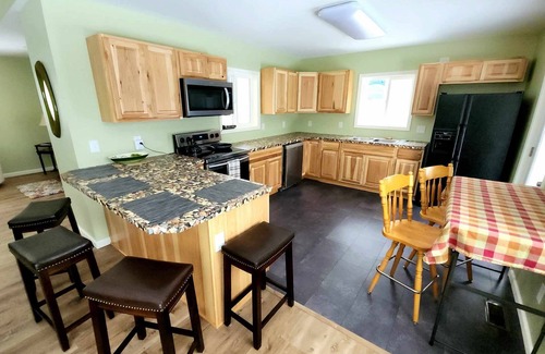 Frankfort House | Explore Pine Ridge Retreat: Pet-Friendly Getaway Near Lake