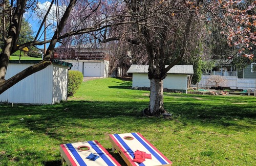 Prosser House | Relax in a Warm and Inviting Atmosphere - Rated 9.6/10